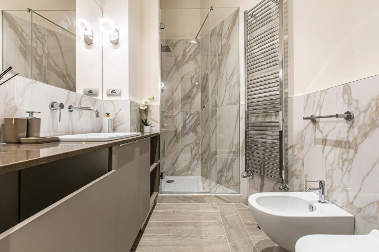Apartment Duomo Terrace R&r Milan