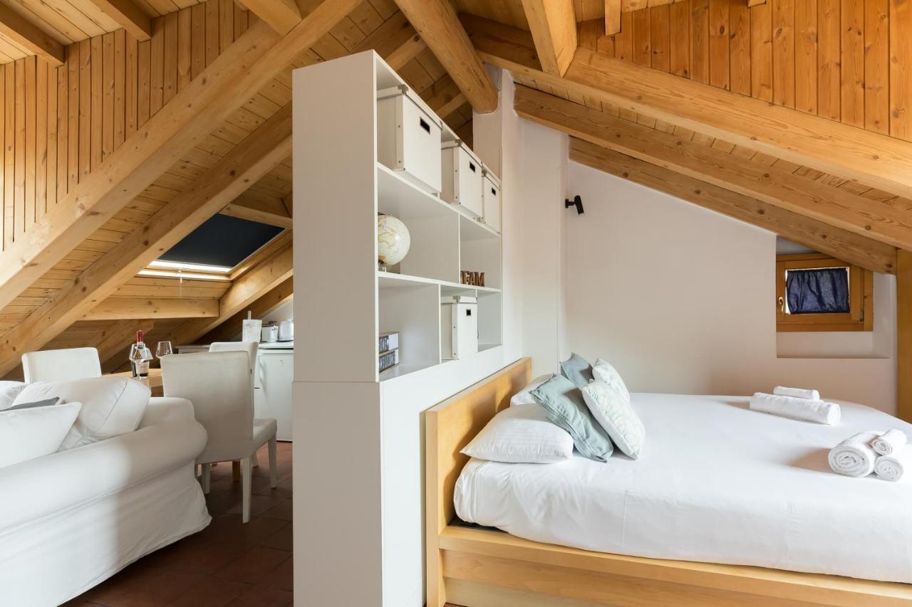 Mortara Apartment