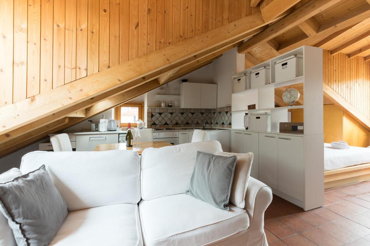 Mortara Apartment