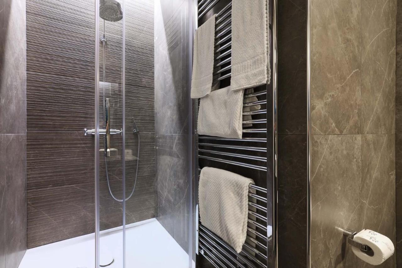 Appartamento Contempora - Turati 4 Bedrooms