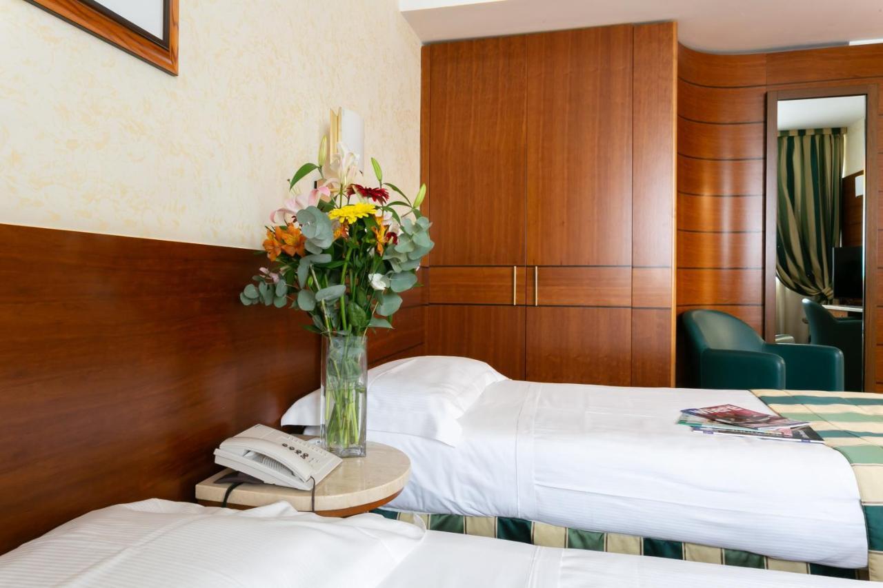 Hotel Mirage Sure Collection By Western 4*