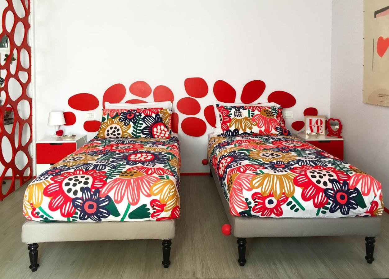 Rosso A Milano, Vicino Allo Ieo Apartment