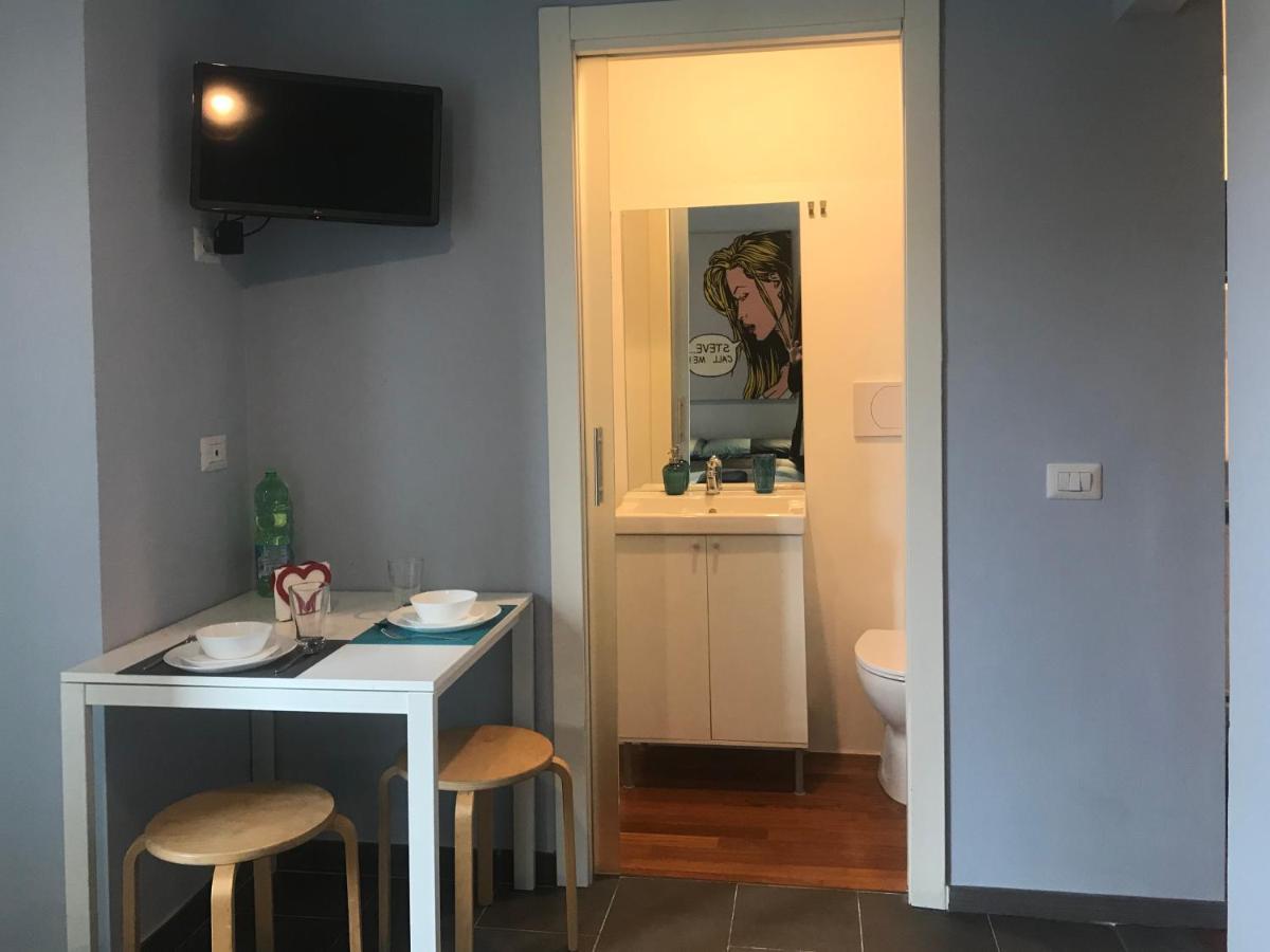 Pied A Terre Sant'agostino Apartment Milan