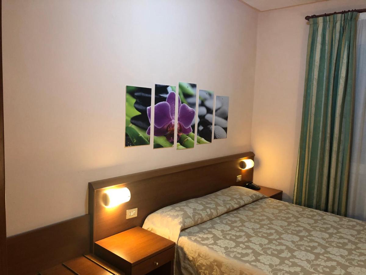 Paradiso Hotel