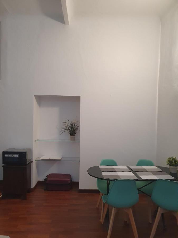 The Centre Junior - Free Parking Per Selected Rate And Car Keys Must At Garage - Zone Arco Della Pace - Castello Sforzesco -last Supper -nearest Metro Subway Greenline M2 Moscova Apartment *