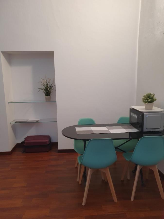 The Centre Junior - Free Parking Per Selected Rate And Car Keys Must At Garage - Zone Arco Della Pace - Castello Sforzesco -last Supper -nearest Metro Subway Greenline M2 Moscova Apartment