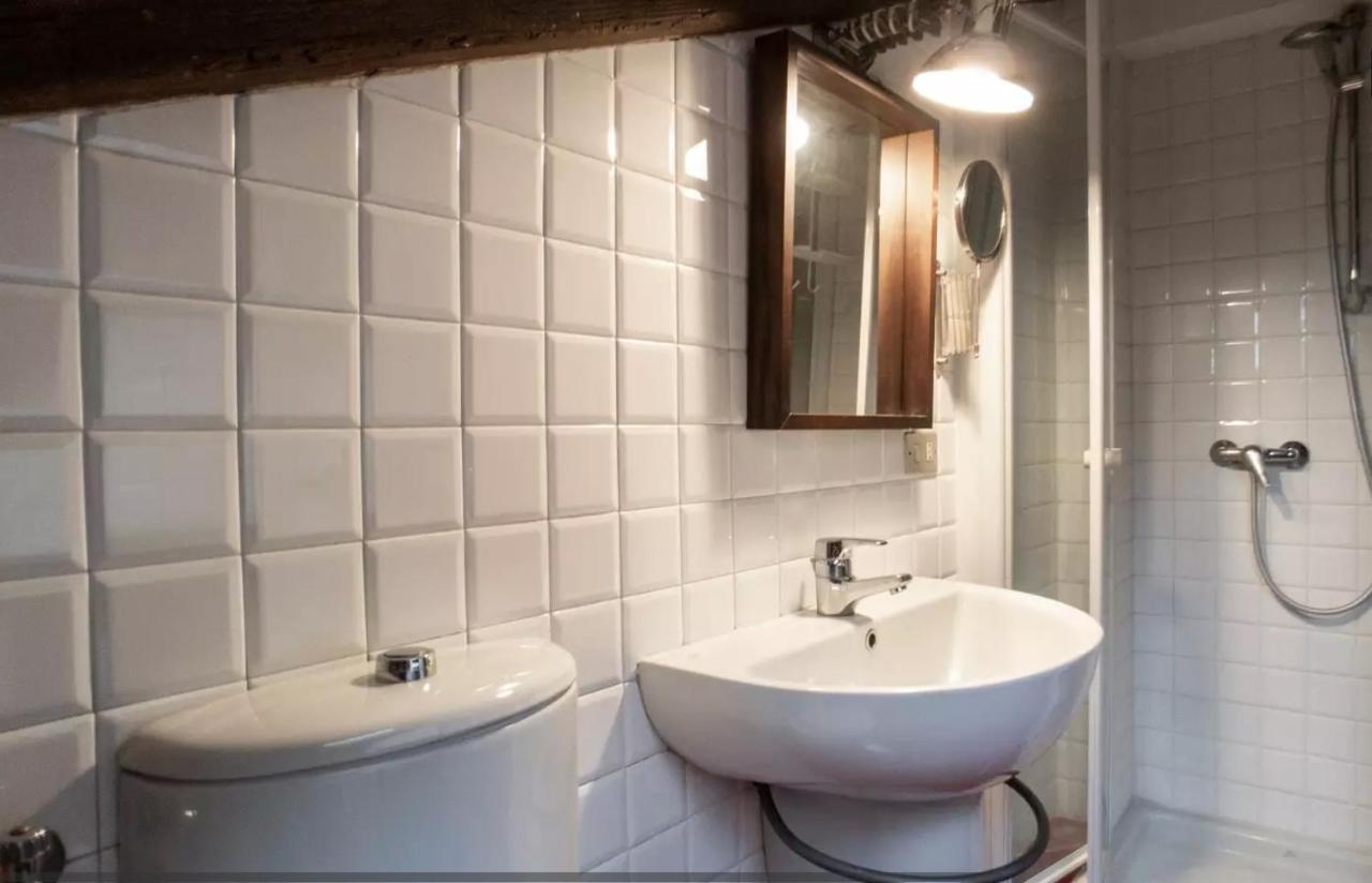 The Attic Of With Terrace View Apartment Milan