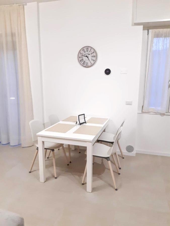 Rent 2 Apartment