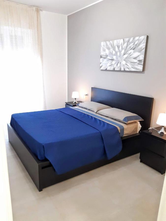 Rent 2 Apartment *