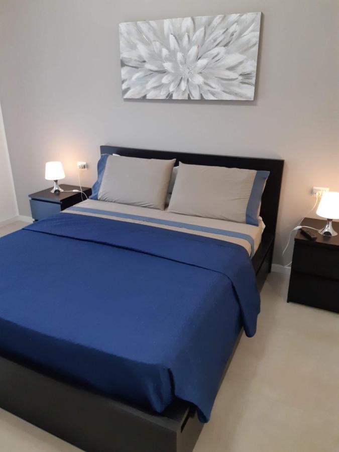Rent 2 * Milan