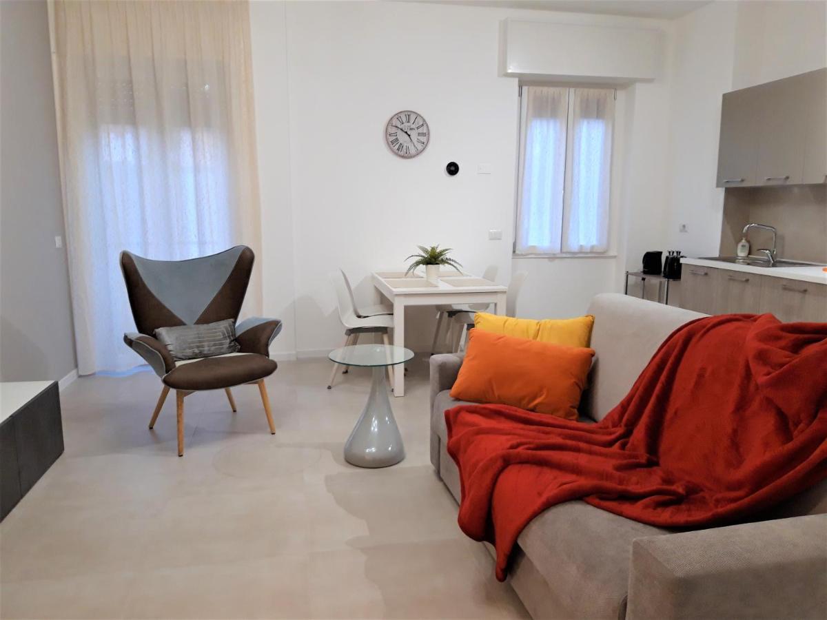Rent 2 Apartment Milan