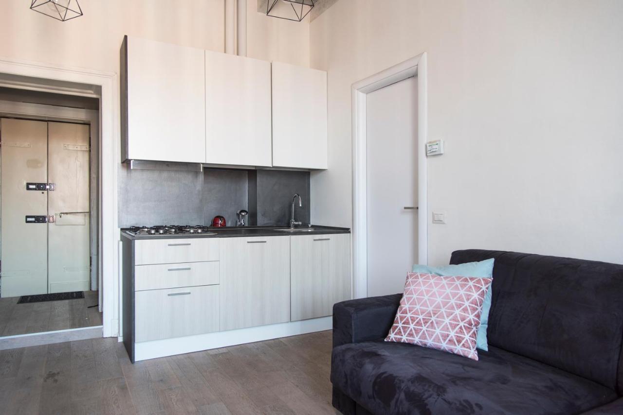 Youhosty - Correggio 12 * Milan