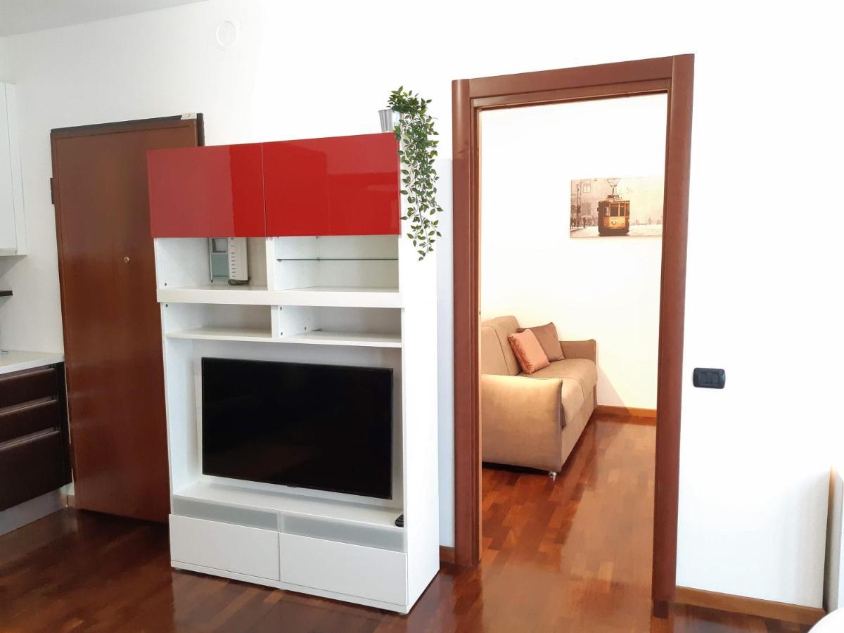 Rent Apartment *