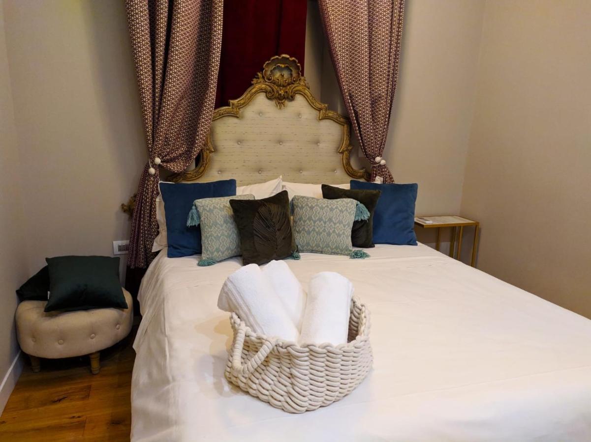 Beautiful Basement-tony Appartment-in The Heart Of