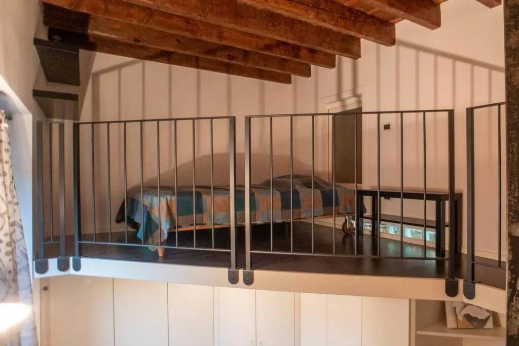 Architecture And Comfort In