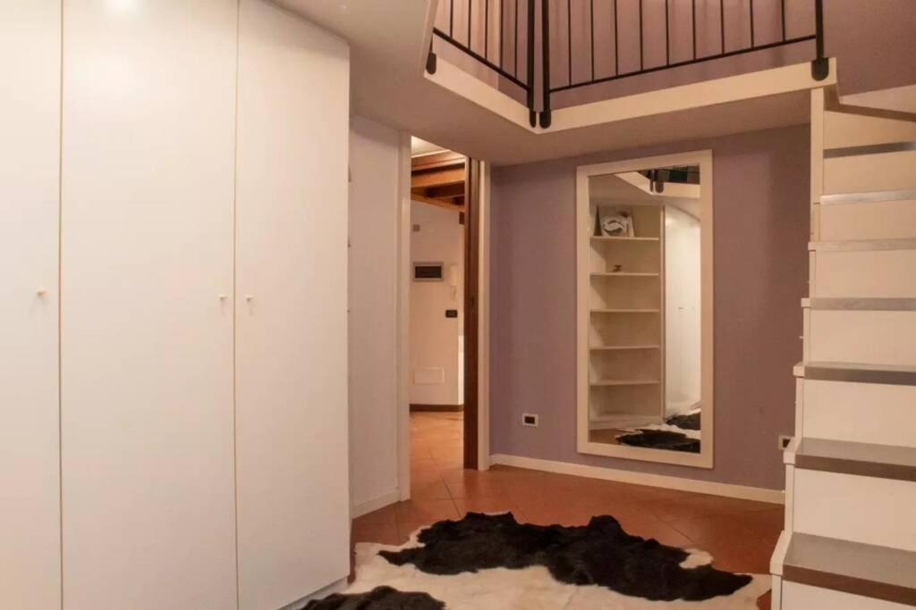 Architecture And Comfort In Apartment