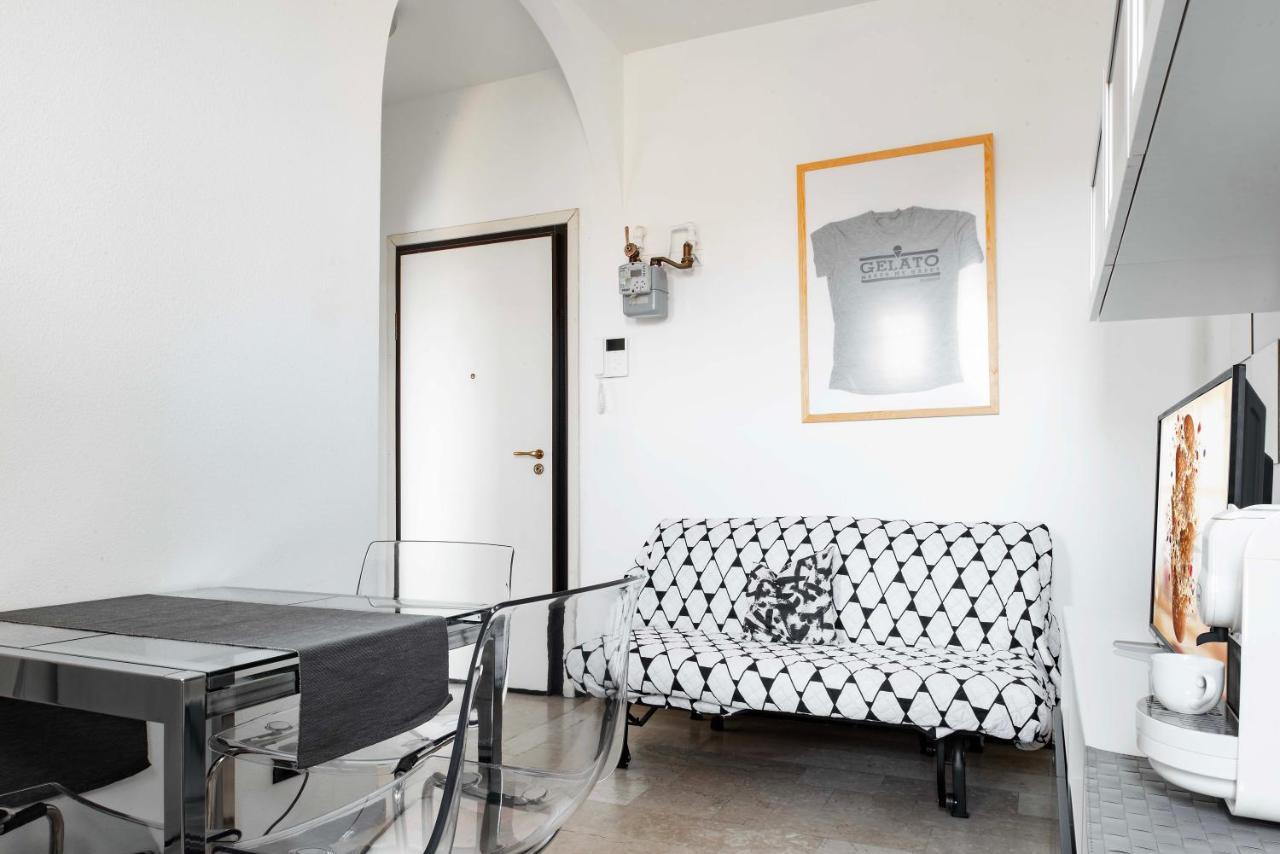 Apartamento Luvi - Alzaia Naviglio Pavese