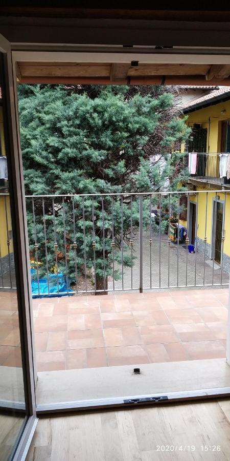 Apartment Un Angolo A Milano... *
