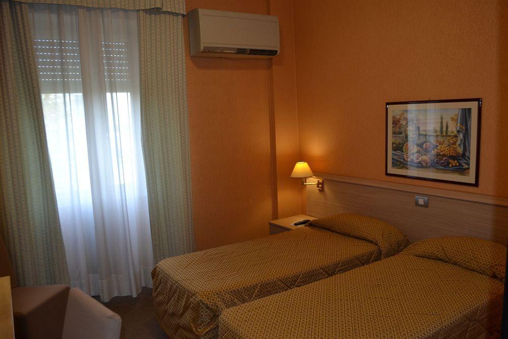 Hotel Dei Fiori 3*