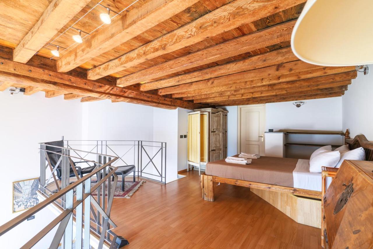 Apartment Duomo Cathedral View - Luxury *