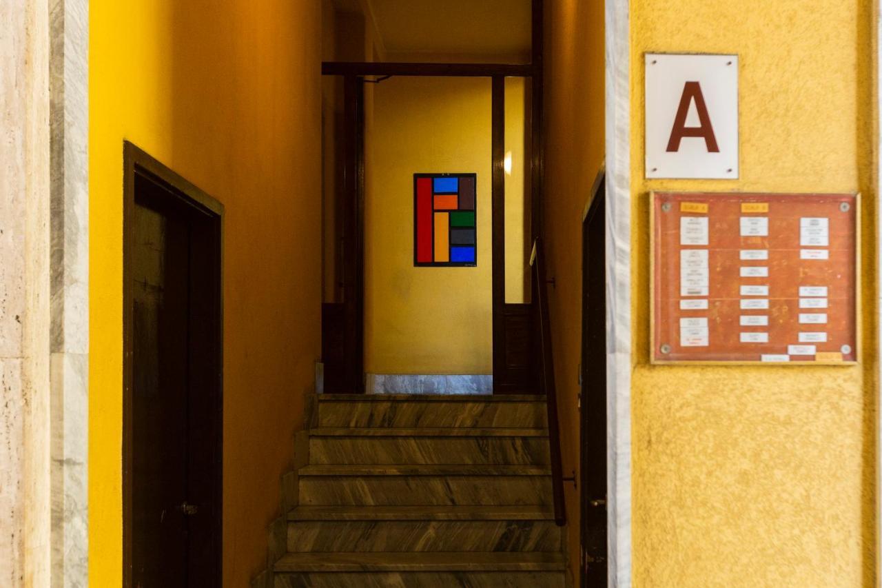 Apartment Yellow Line Milan