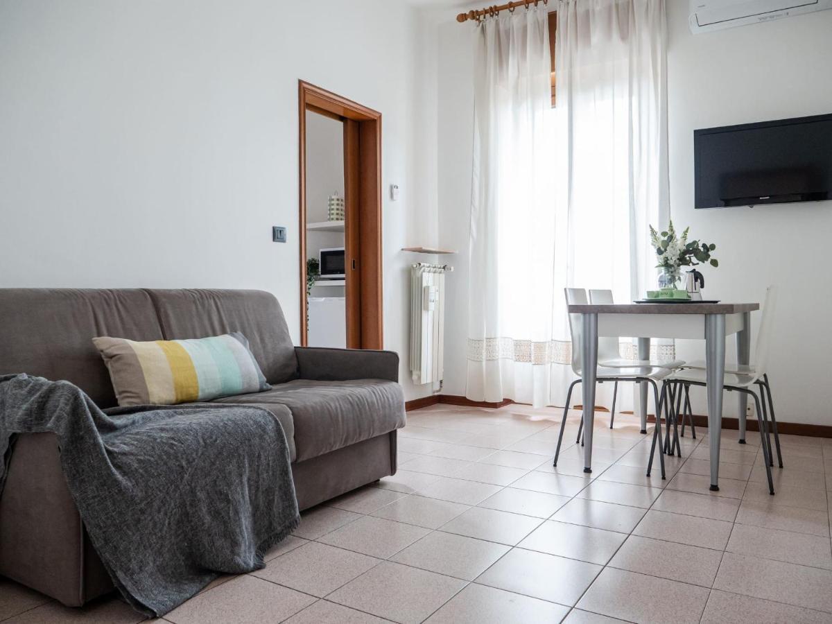 The Best Rent - Modern Two Bedroom In * Milan