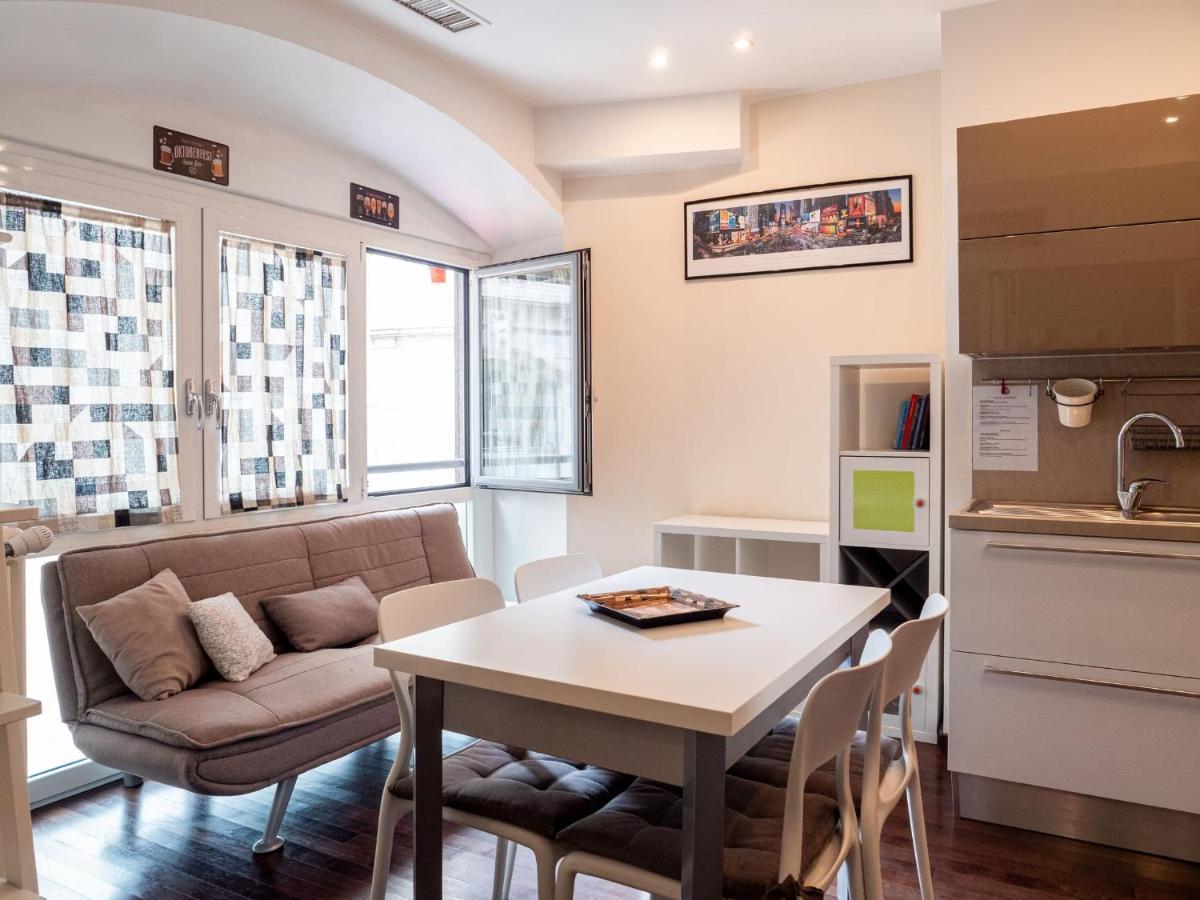 Apartamento The Rent - Modern Duomo Milão