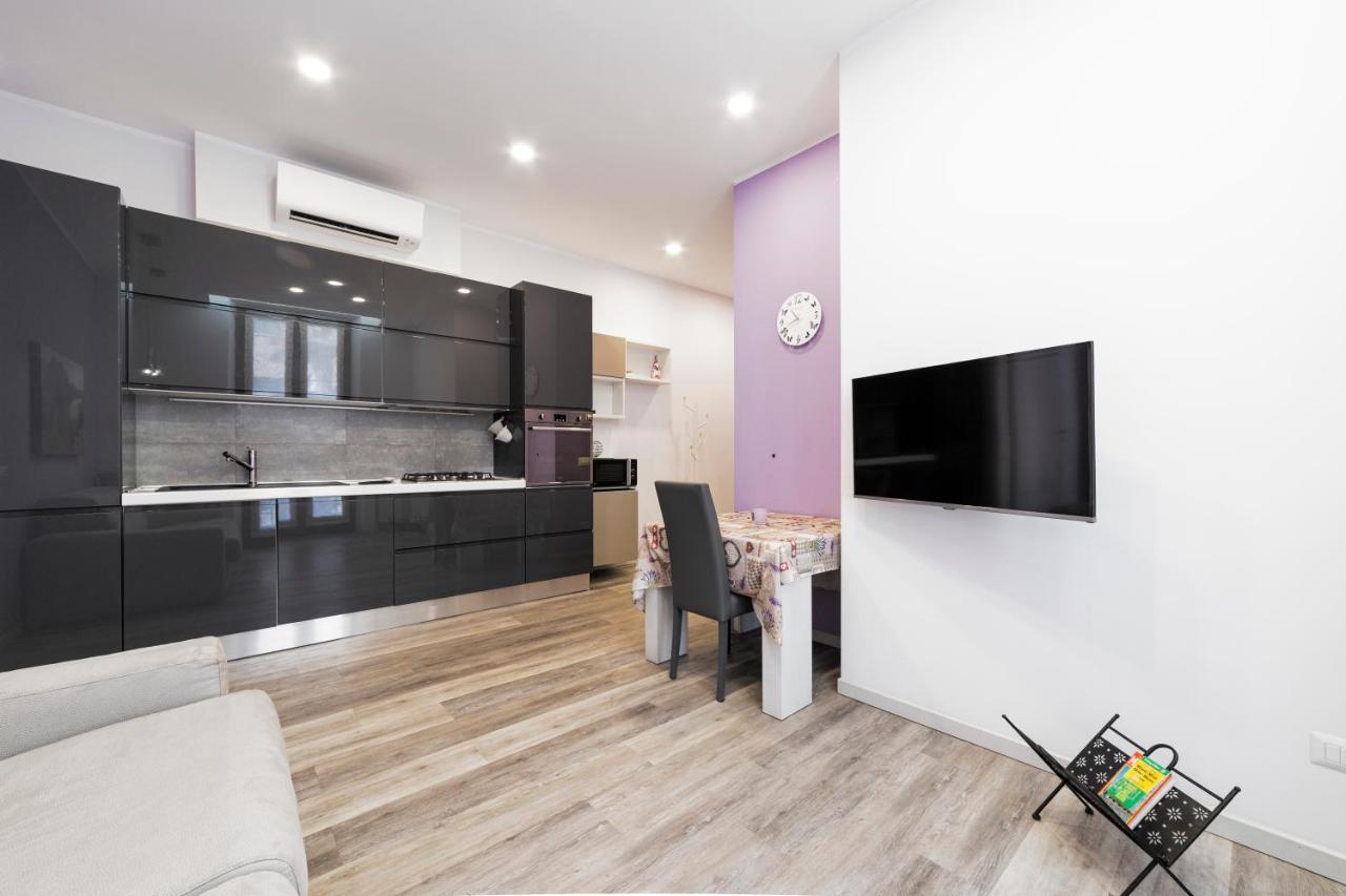 Apartment A Due Passi Da Piazza Firenze Milan