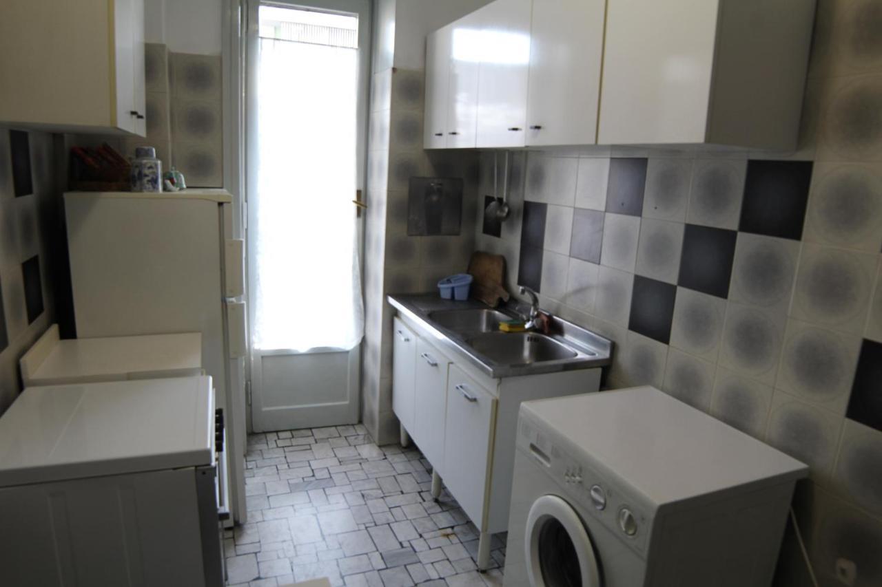 Apartamento Milano: Accogliente In Zona Comoda Milão