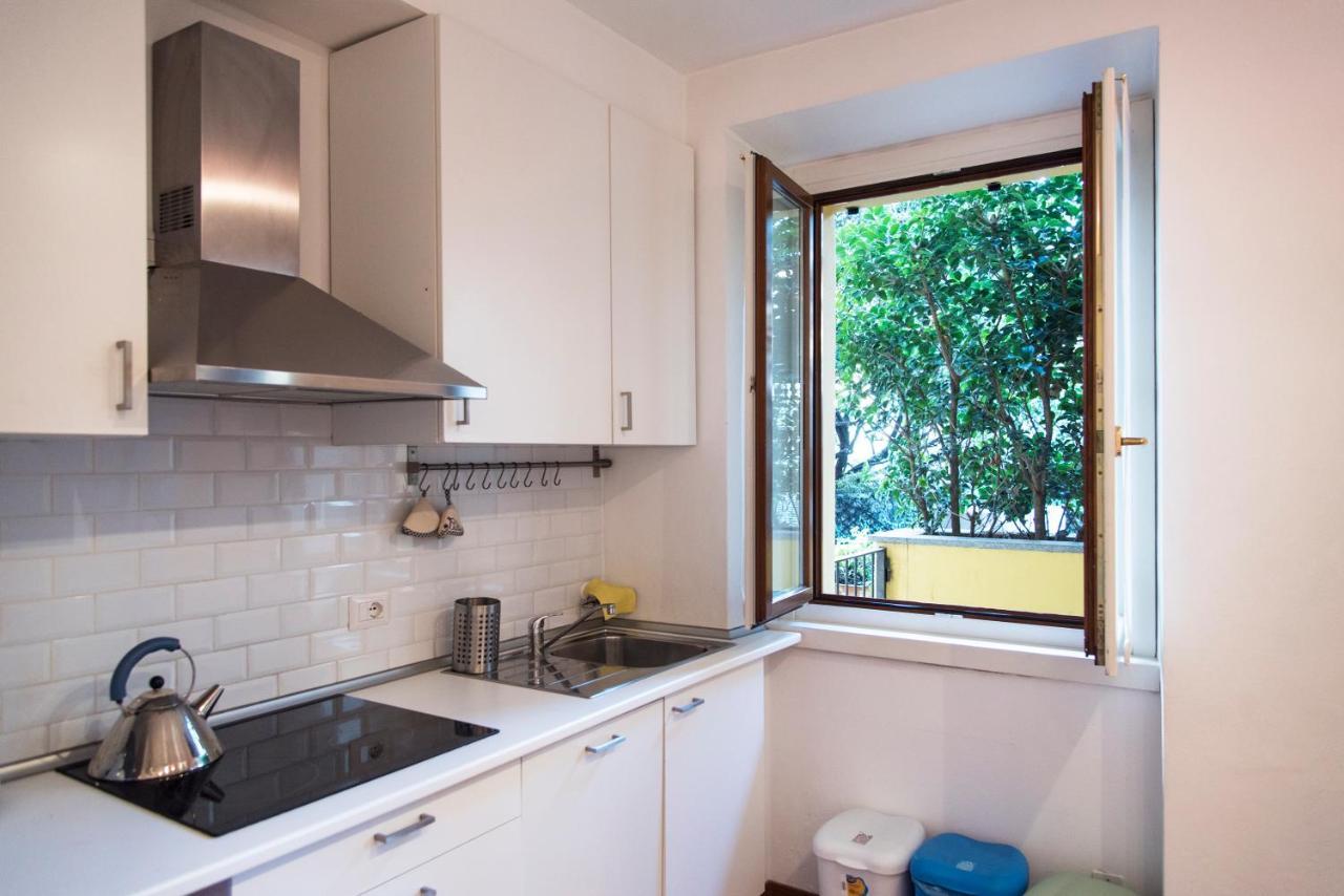 Apartment Youhosty - Laghetto Small 3 *
