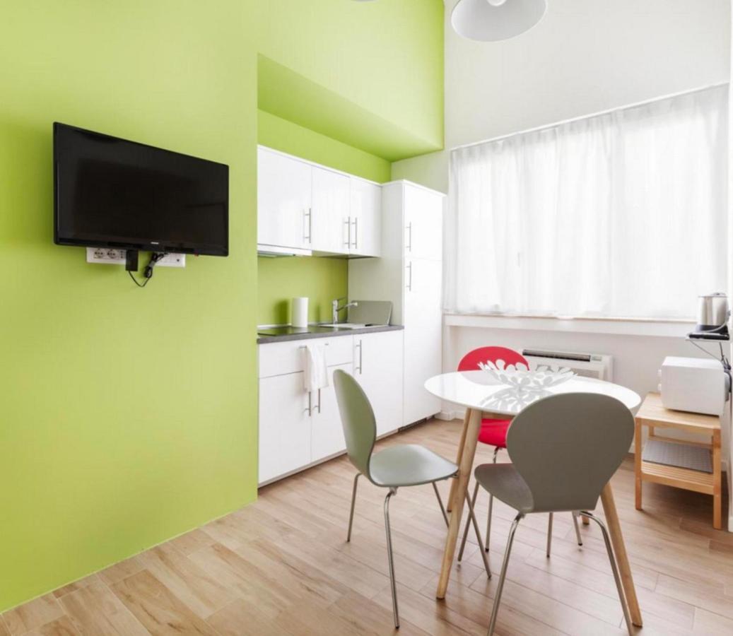 Up To - Citta Studi * Milan