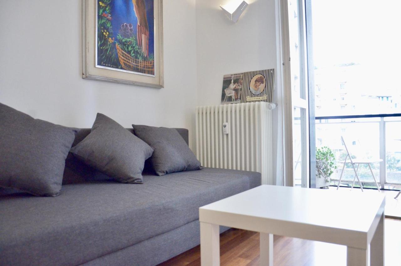 Apartamento New Renovated With Balcony Porta Romana Milão