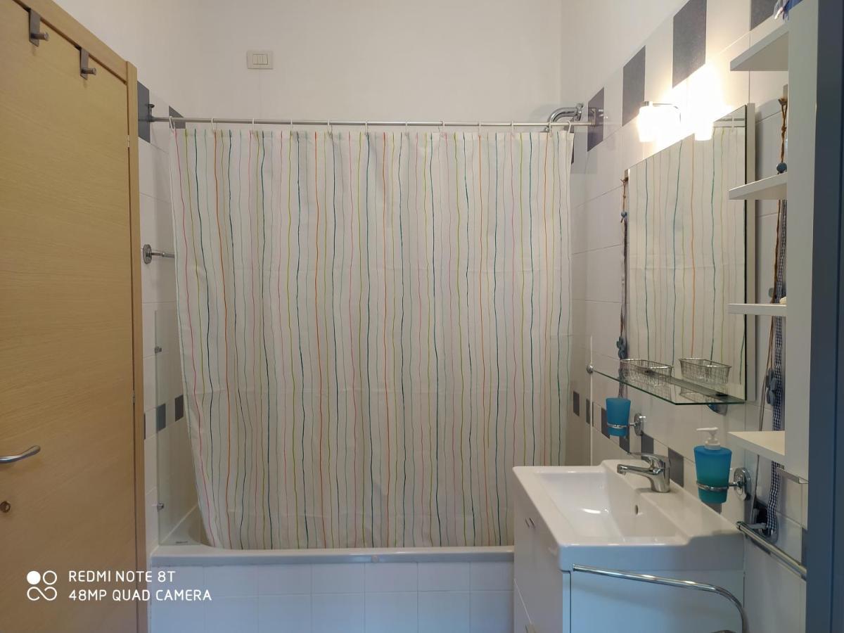 Zara Cosy & Cheap Apt - Easy Parking Appartamento