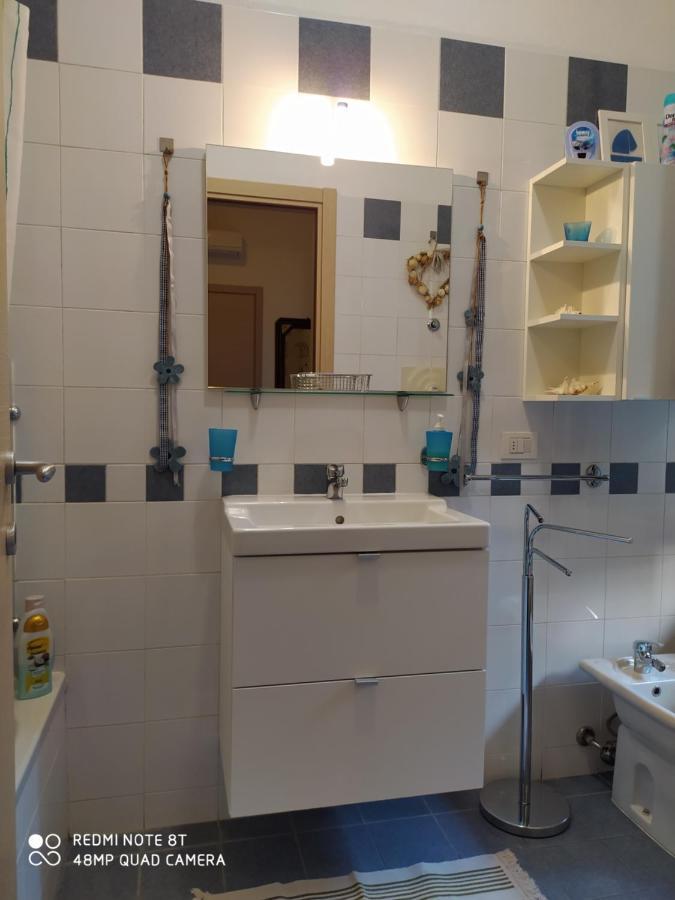 Zara Cosy & Cheap Apt - Easy Parking * Milano