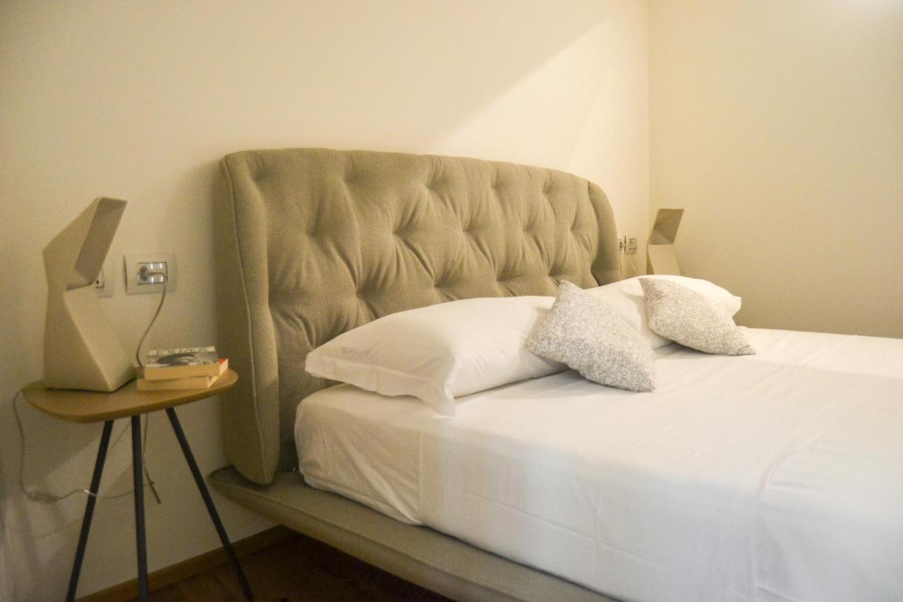Apartment Joivy Fulcorina Milan