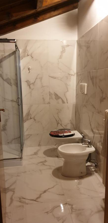 Leonardo Da Vinci / Galeazzi Apartment Milan