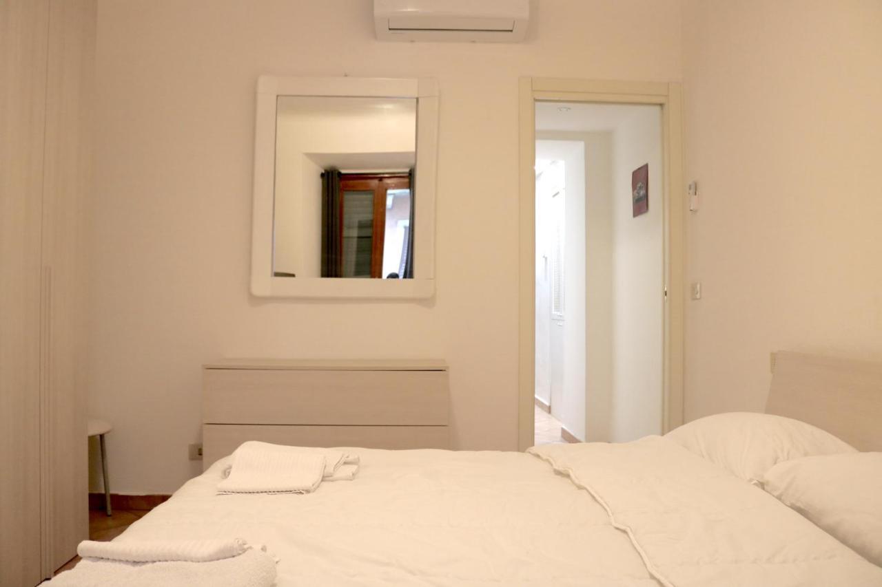 Via Custodi - Navigli House Selection Milan