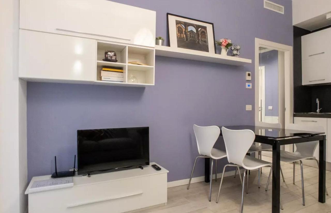 Apartment Modern In Milan