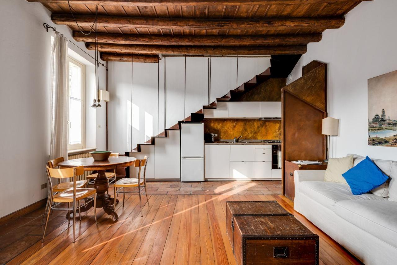 Duplex Incantevole Sui Tetti Nel Cuore Dei Navigli Apartment Milan