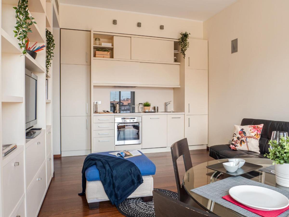 The Rent - Bright Two Near Cattolica * Milano