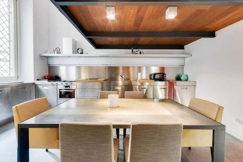 Easylife - Luxury Loft Duomo Centre * Milan
