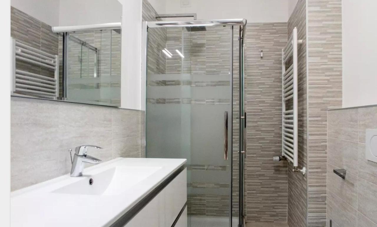 Modern In Appartamento