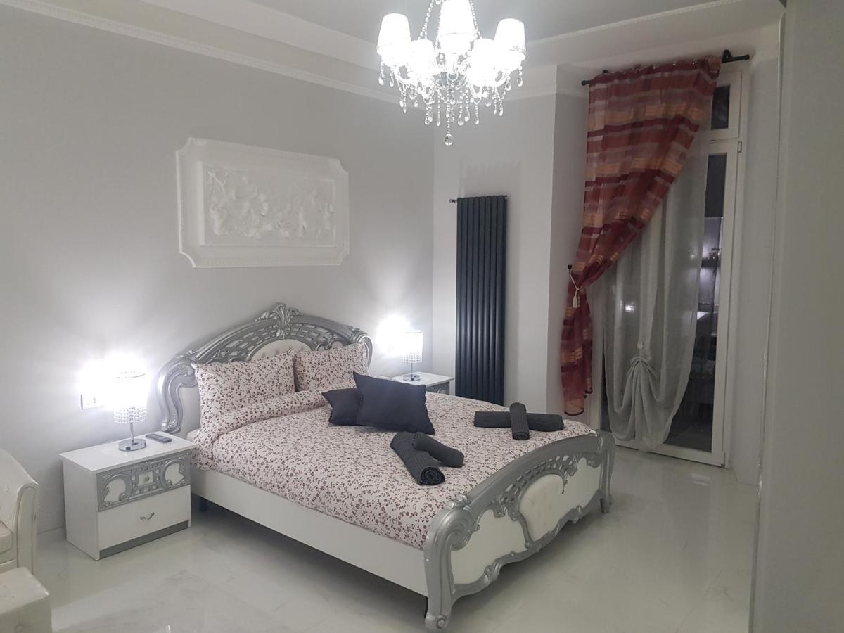 Black & White Holiday home Milan