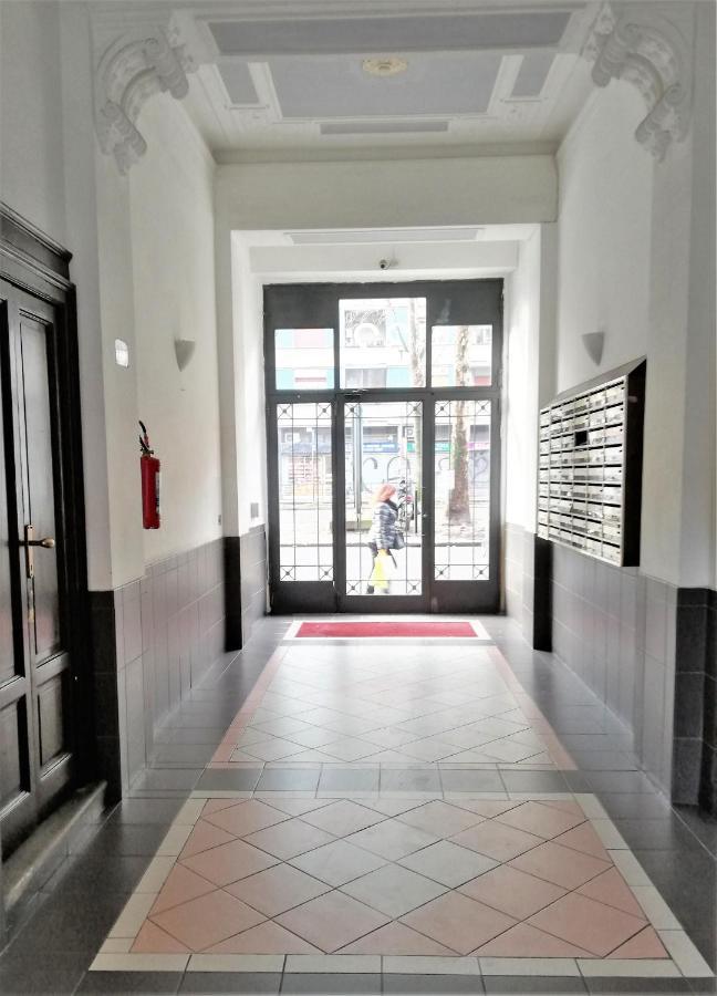 Apartment Al 32 *