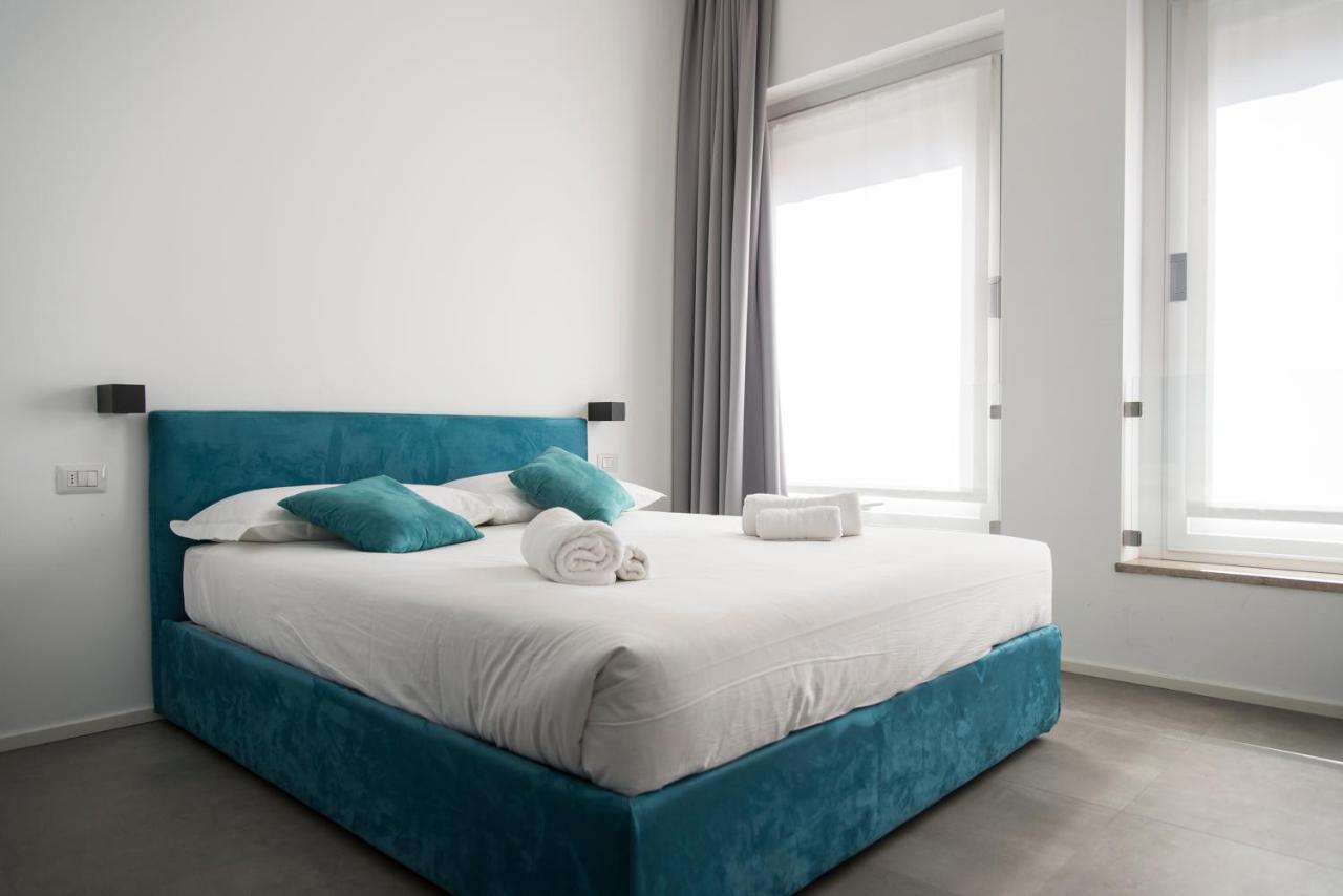 Youhosty - Meravigli R1 Small 16 Apartment
