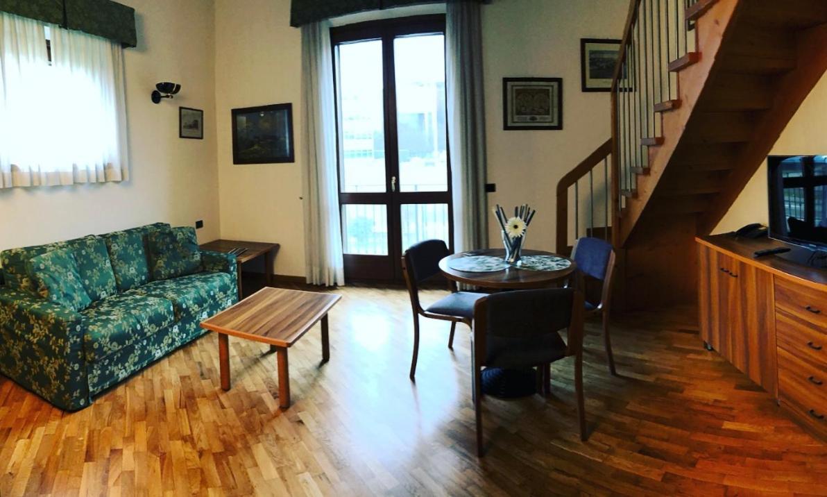 Rege Linate Aparthotel Milan