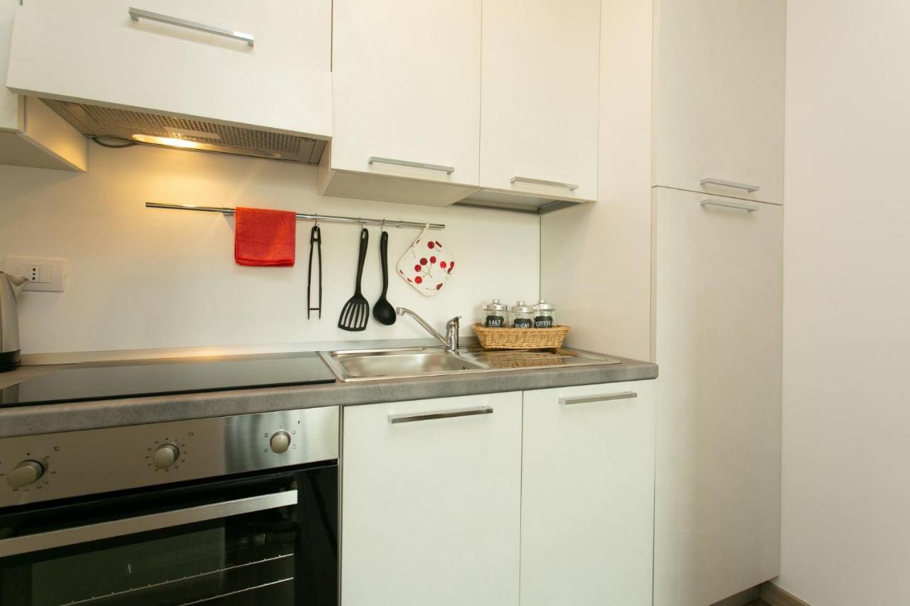 The Rent - Modern Close To Dergano Apartment