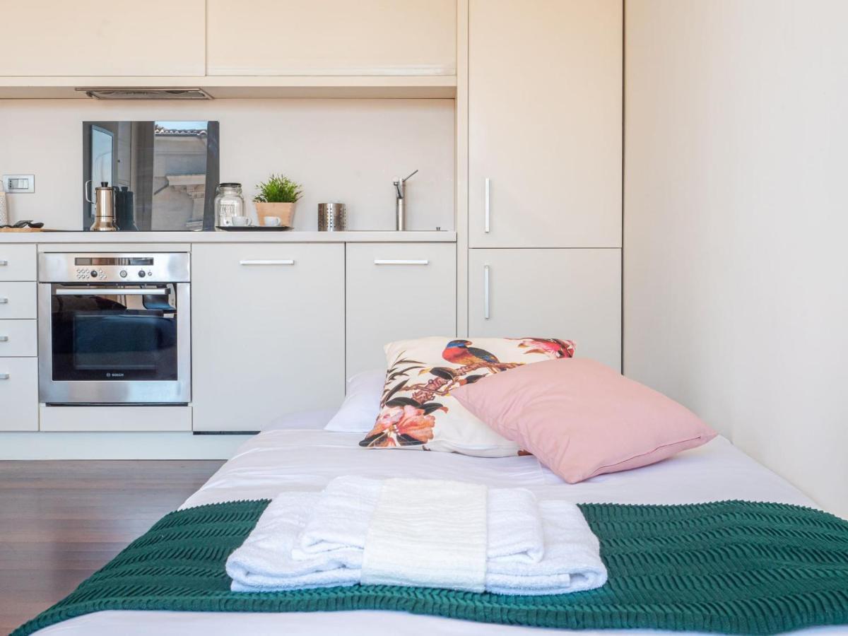 The Rent - Bright Two Near Cattolica * Milano