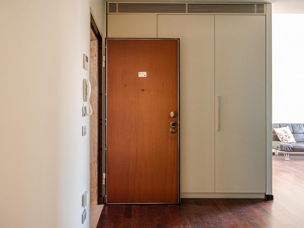 The Rent - Bright Two Near Cattolica Appartamento Milano