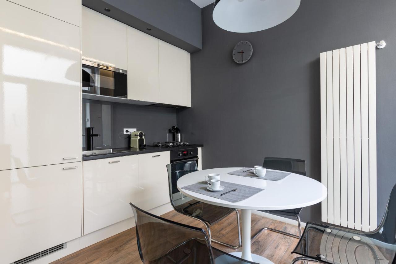 Apartamento Tricolore Modern And Cozy